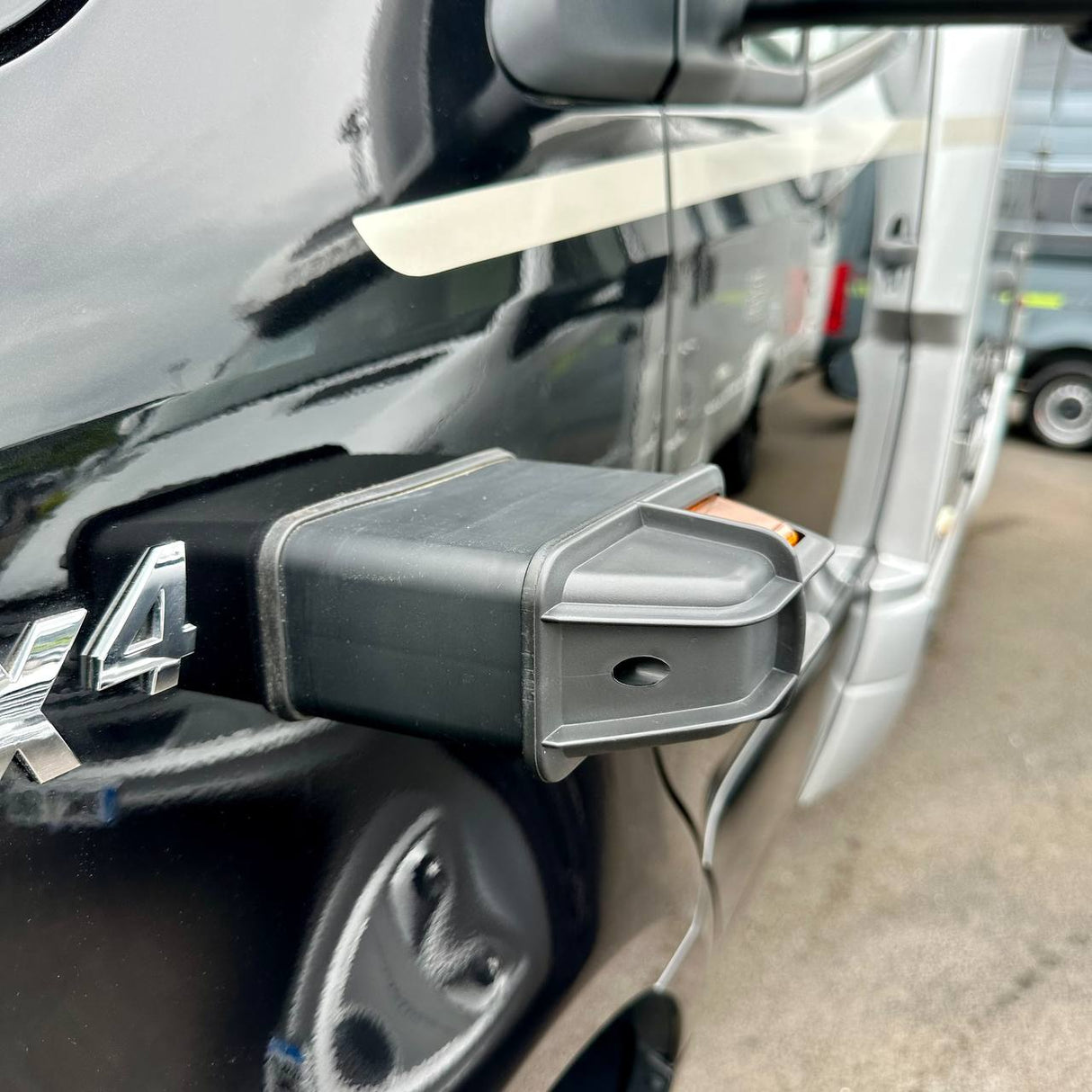 For Mercedes Sprinter Dodge New Shape 907 Side Signal Indicator Cover Protectors (Set of 2) | Durable & Stylish Protection