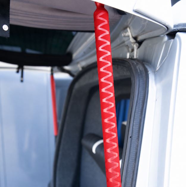 Airson Còmhdaichean Stoidhleachaidh Struts Gas Mullaich Àrdachaidh Geata Taill VW T6 (Pàtran Crois)