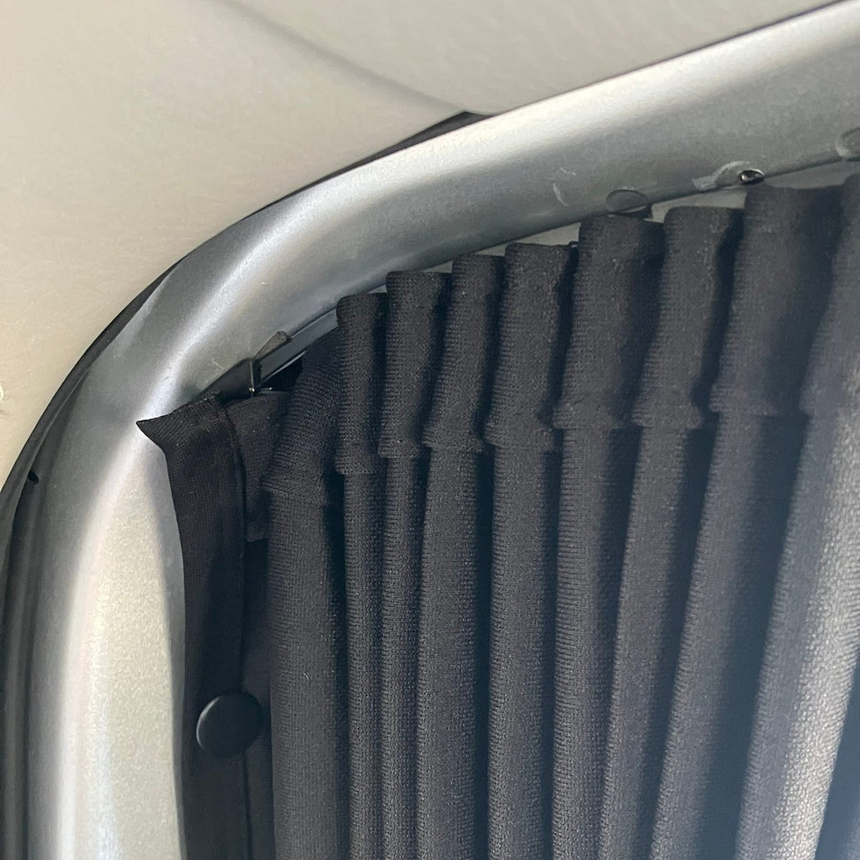 Cùirtear Tailgate Mazda Bongo, Eco-Loidhne Dall, Dath Singilte