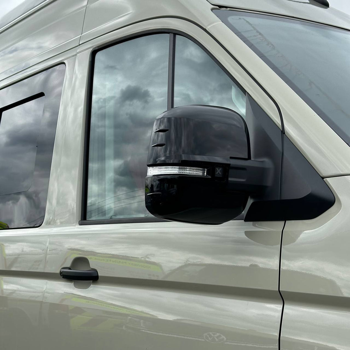 For MAN TGE Mirror Covers - Set of 2 - Gloss Black | Van-X