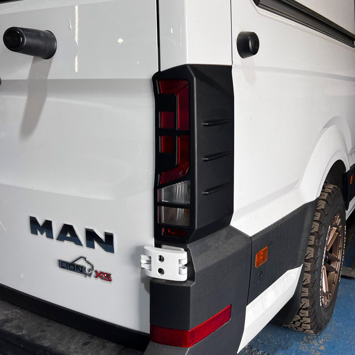 For MAN TGE / VW New Crafter (2018-onwards) Full Protection Package - Matte Black | Van-X