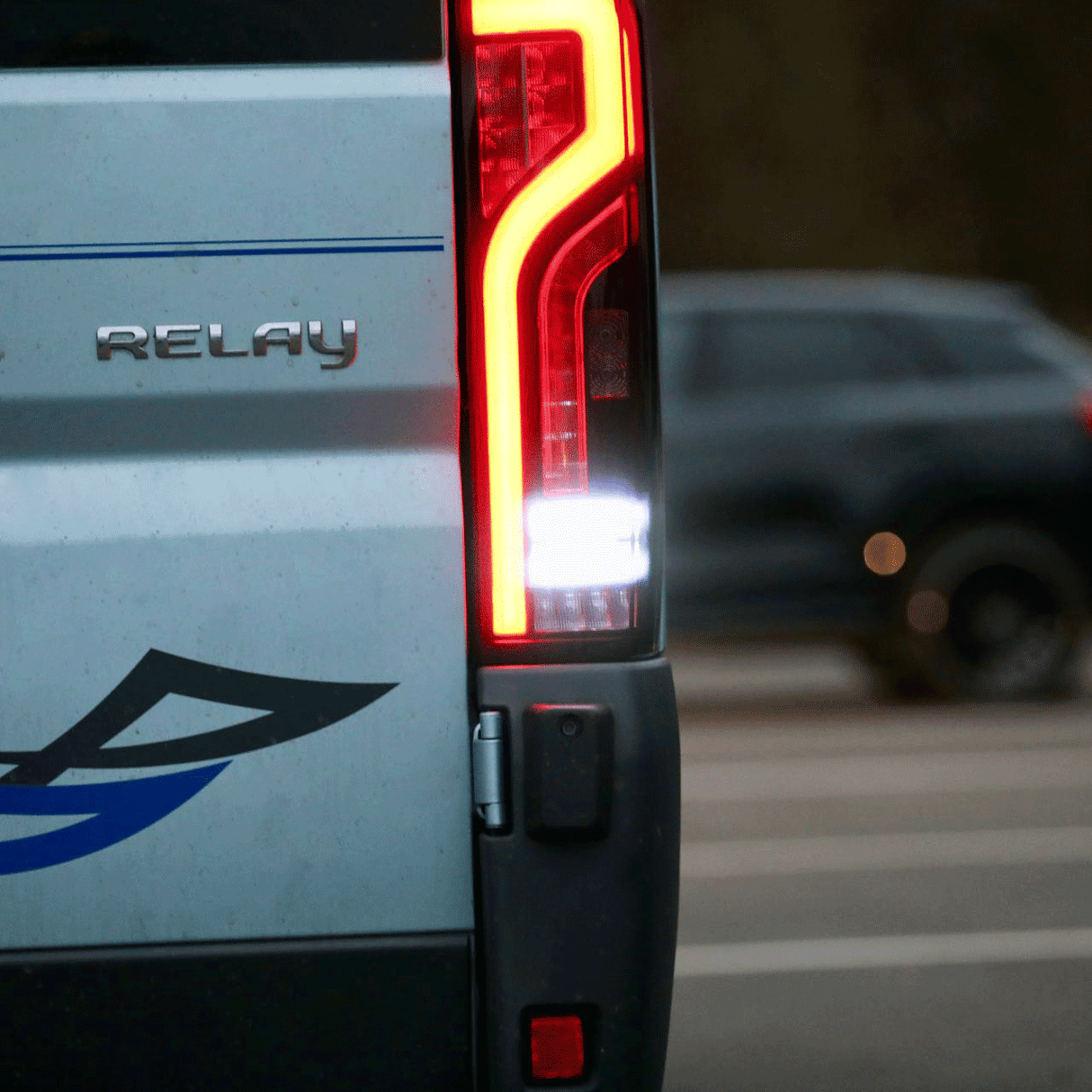 Airson Solais Chùil làn LED Peugeot Boxer, Solas-earbaill, Aonad Solais Chùil, Solas Smocaichte Ath-chuir, Van-X, ÙR