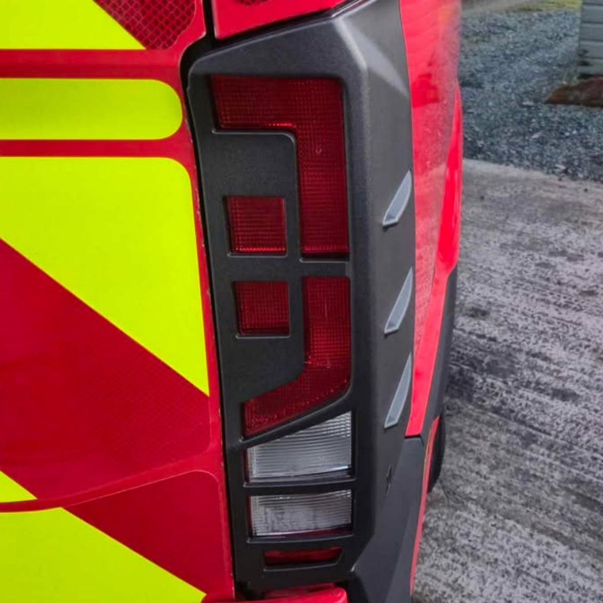 For Volkswagen Crafter Rear Light Guards - Hammerite Ultimate Matte Black (2018 Onwards)