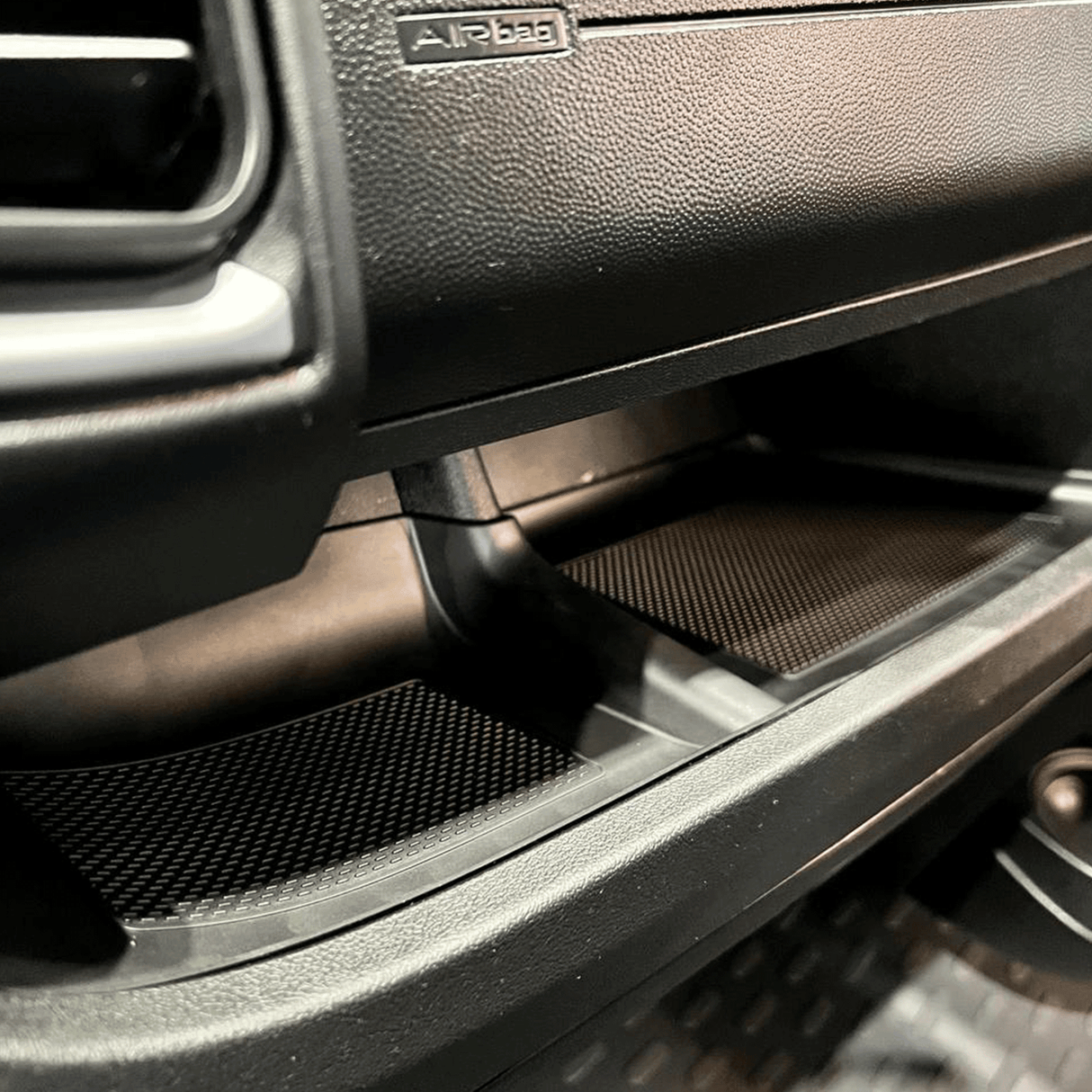 Fiat Ducato motorhome Ram ProMaster Lower New Dashboard Rubber Inserts/Mats Black AUTO-SLEEPERS,BAILEY,HOBBY, HYMER, RAPIDO, SWIFT, AUTO-TRAIL