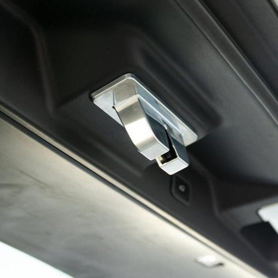 For Range Rover Vogue & Range Rover Sport Matte Chrome Boot Lock Cover | Van-X