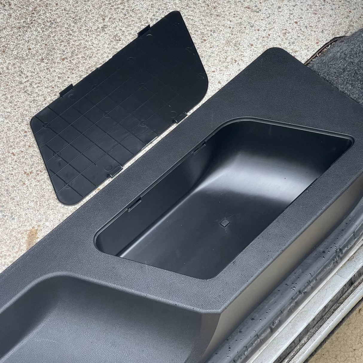 For VW T6 Transporter Side Loading Door Step V3 17mm Extra Deep with Storage Compartment