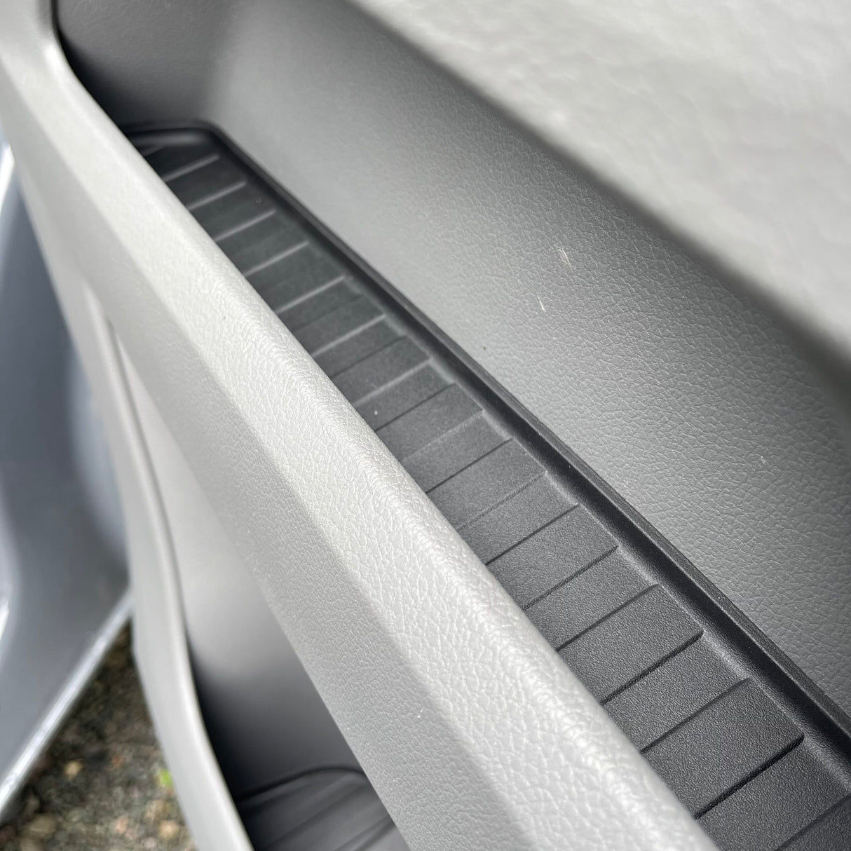 For VW T6.1 Transporter Rubber Door Liner Pocket Inserts Black Campervan Conversion