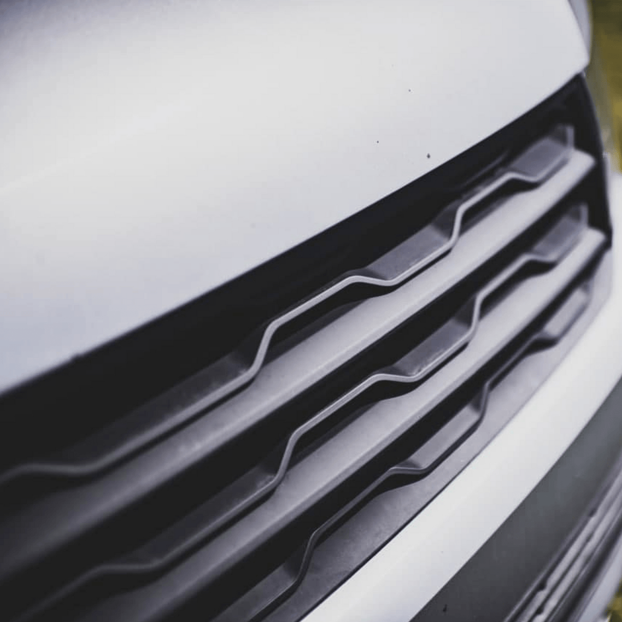 For VW T6 Front Grille R-Line Badgeless - Matte Black