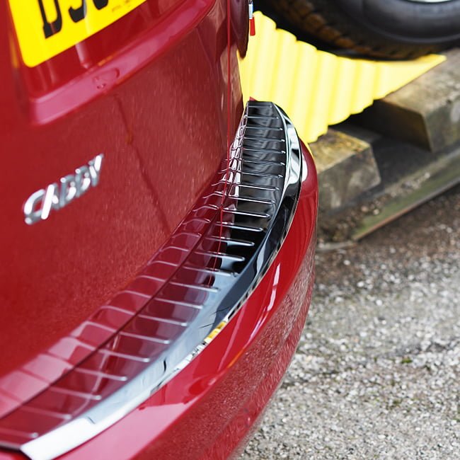 Dìonadair cùil VW Caddy Bumper Dìon stàilinn gun staoin
