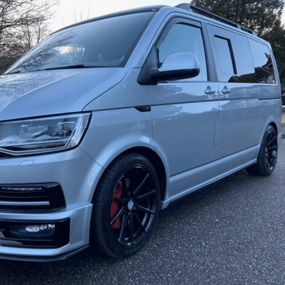 For VW T6 SWB Side Skirts Reflex Silver Plastic Painted and Ready to Fit (B-Grade)