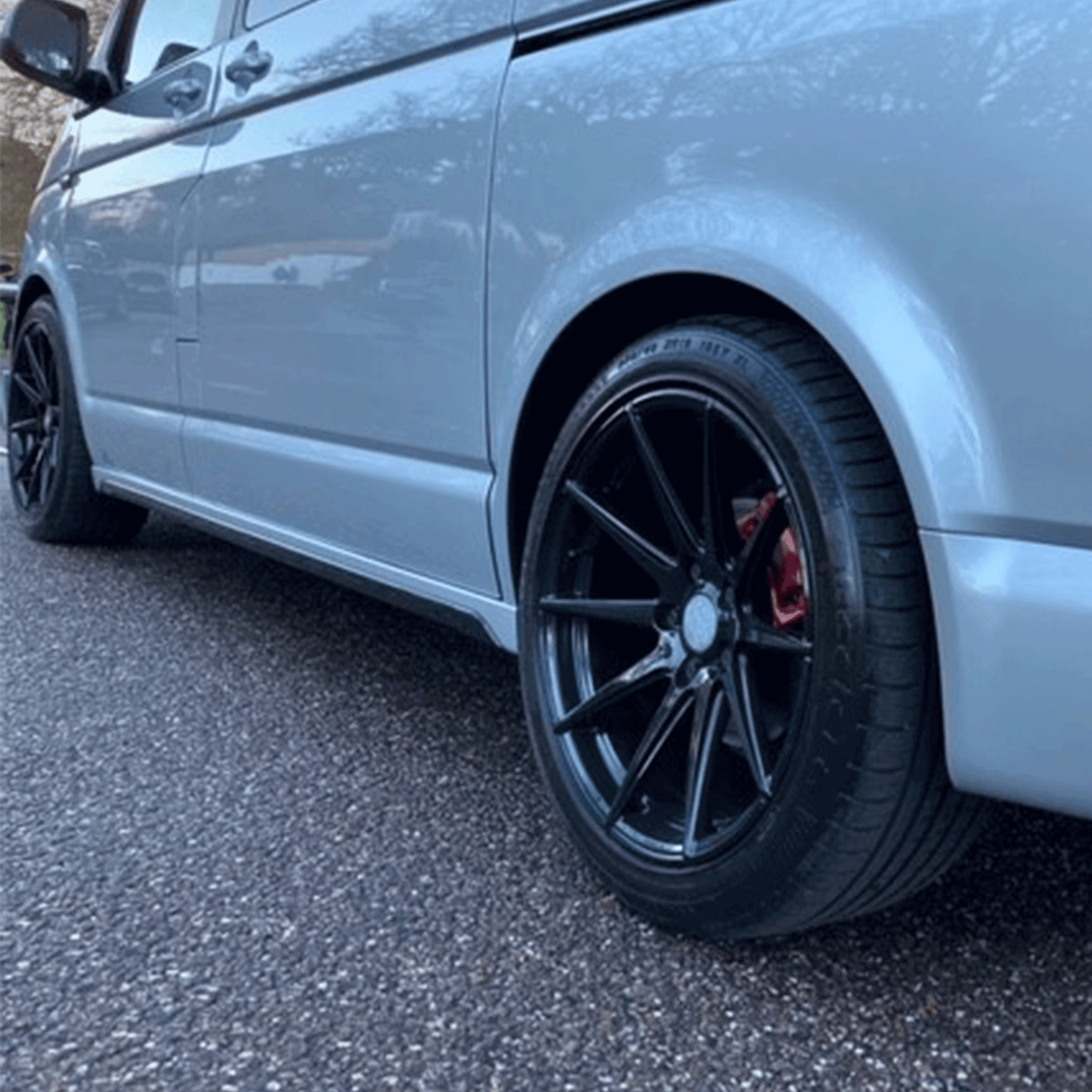 For VW T5, T5.1 SWB Side Skirts Reflex Silver Plastic Painted and Ready to Fit