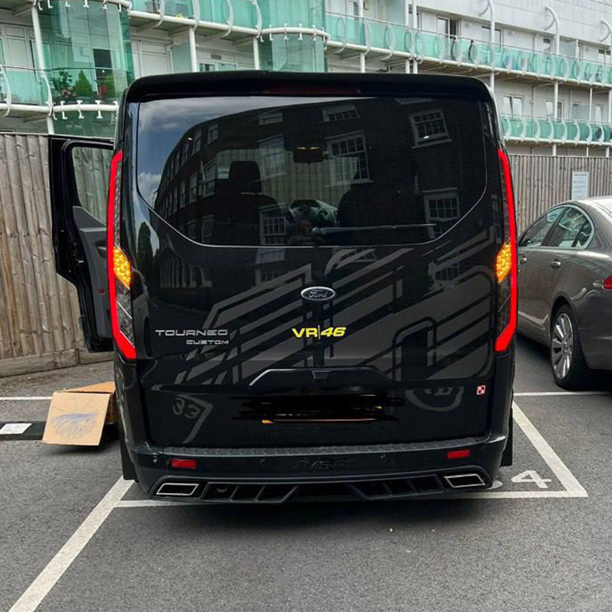 Airson solais cùil LED comharra sreathmhor Ford Transit Custom MK2 lionsan smocte