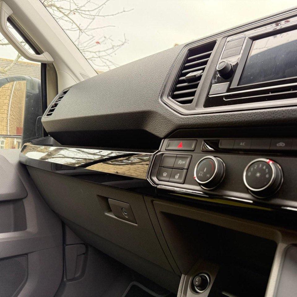 For MAN TGE RHD Lower Dash Styling Trims - Gloss Black (Set of 6) | Van-X