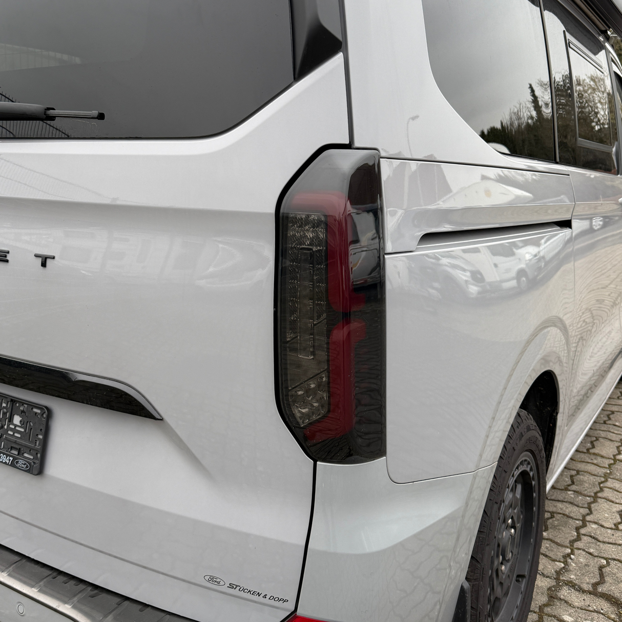 Airson Solais Earbaill LED Transit Custom 2024 Ùr – Lionsan Smocte