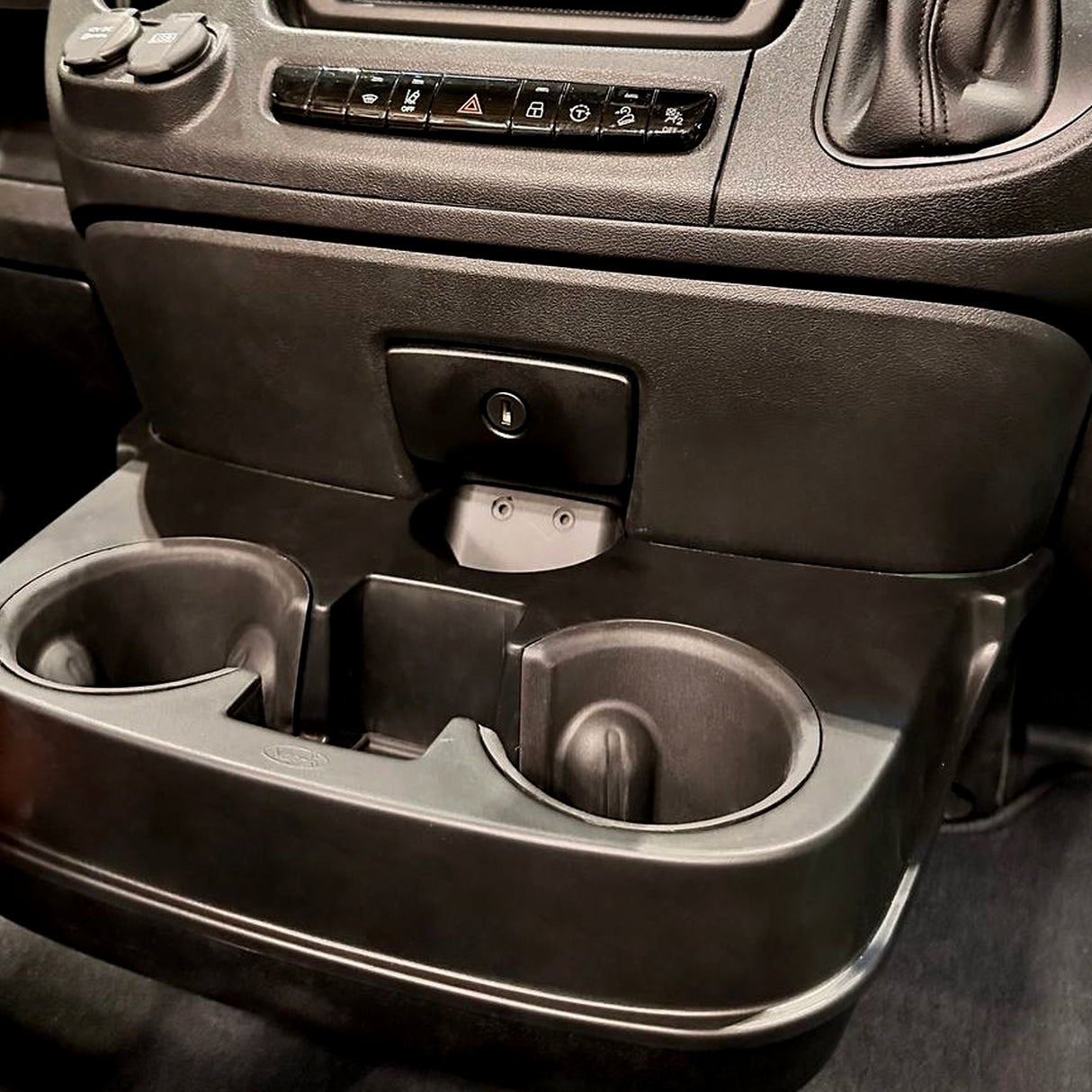 Black Cupholder Console for Citroën Relay - Stylish and Practical Upgrade