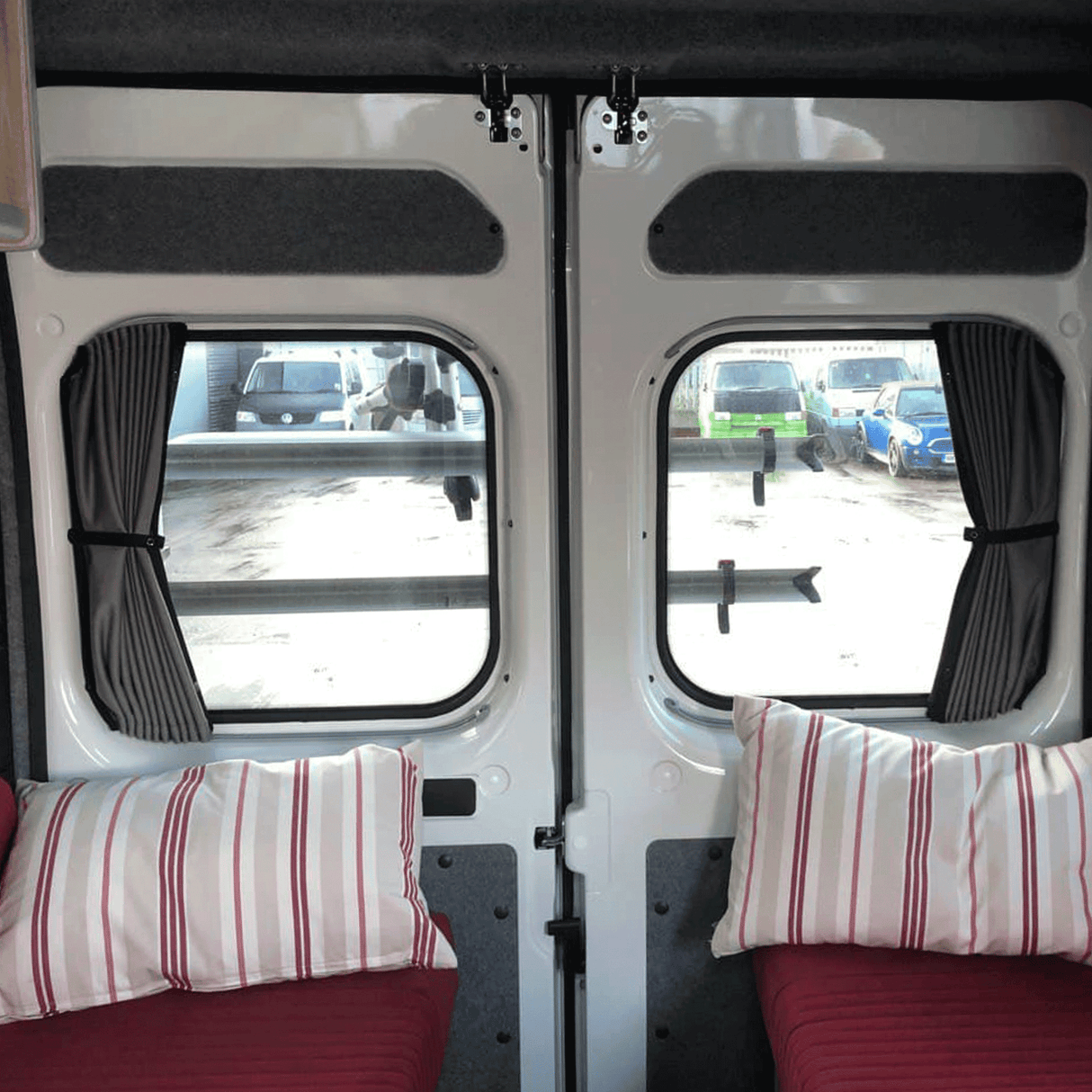 Vauxhall Movano  Premium 1 x Barndoor Window Curtain - Van-X