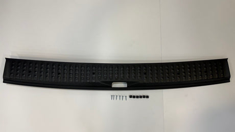 VW T6.1 V3 Tailgate Threshold Cover + Side Step