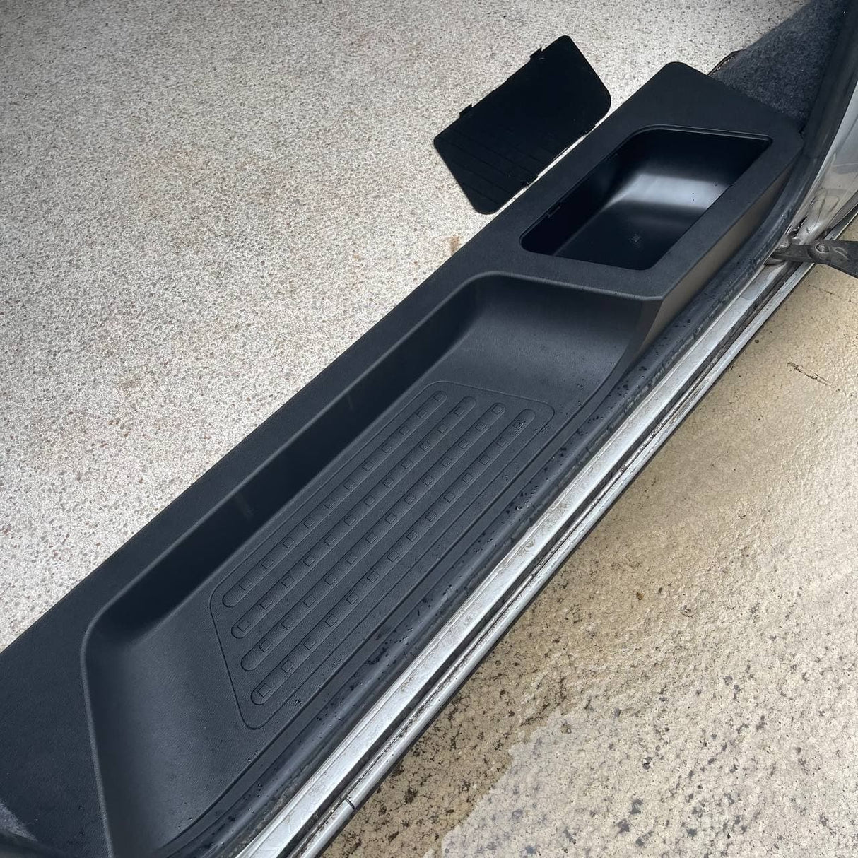 VW T6 Transporter Side Loading Door Step V3 17mm Extra Deep with Storage Compartment