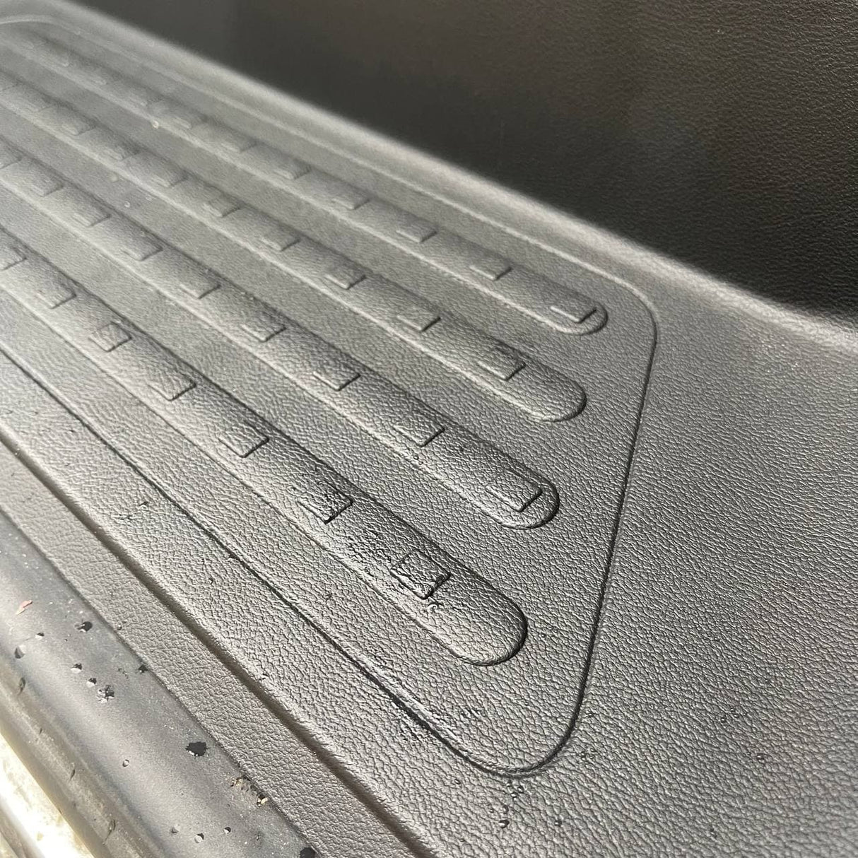 VW T6 Transporter Side Loading Door Step V3 17mm Extra Deep with Storage Compartment