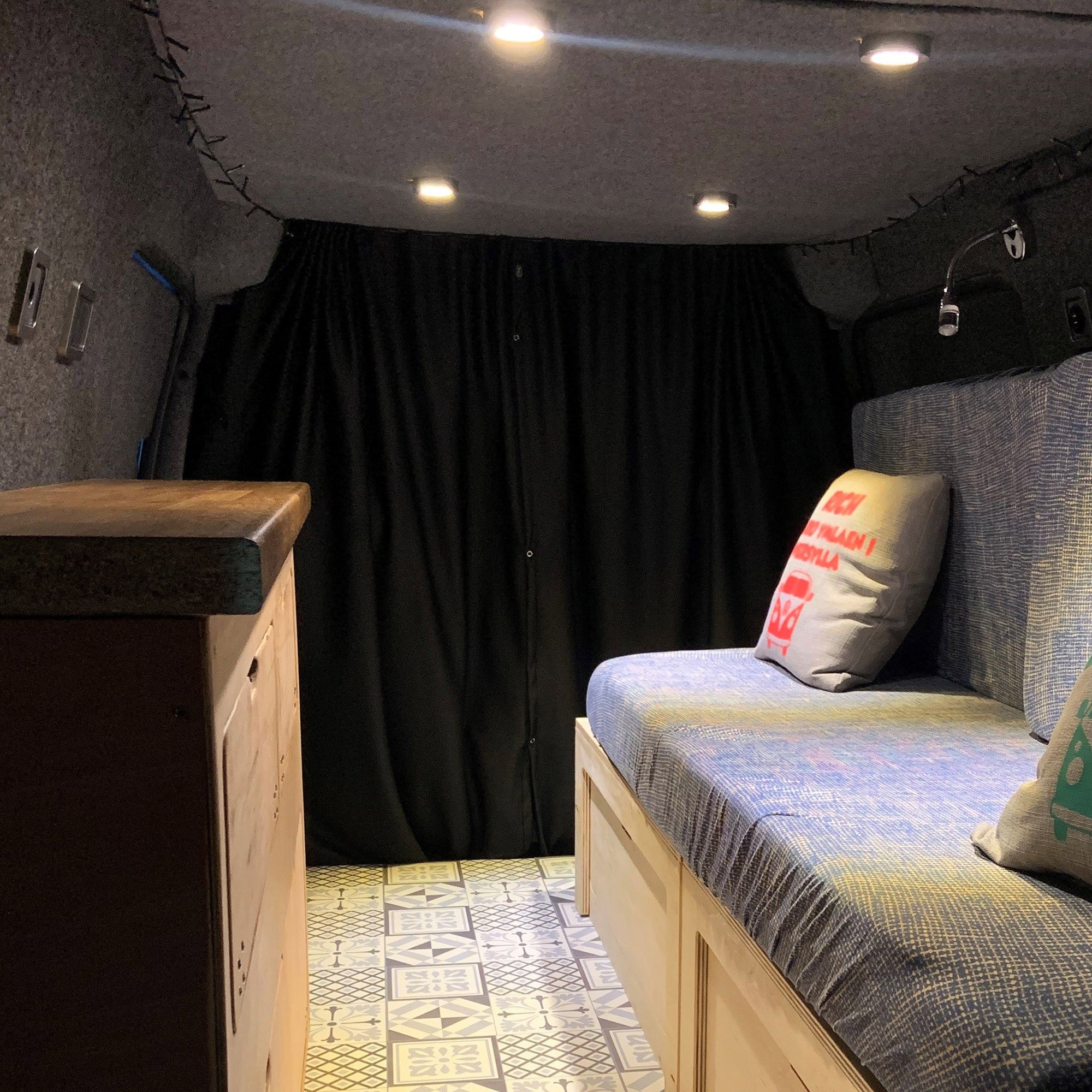 VW Caddy Cab Divider Curtain Kit – Van-X