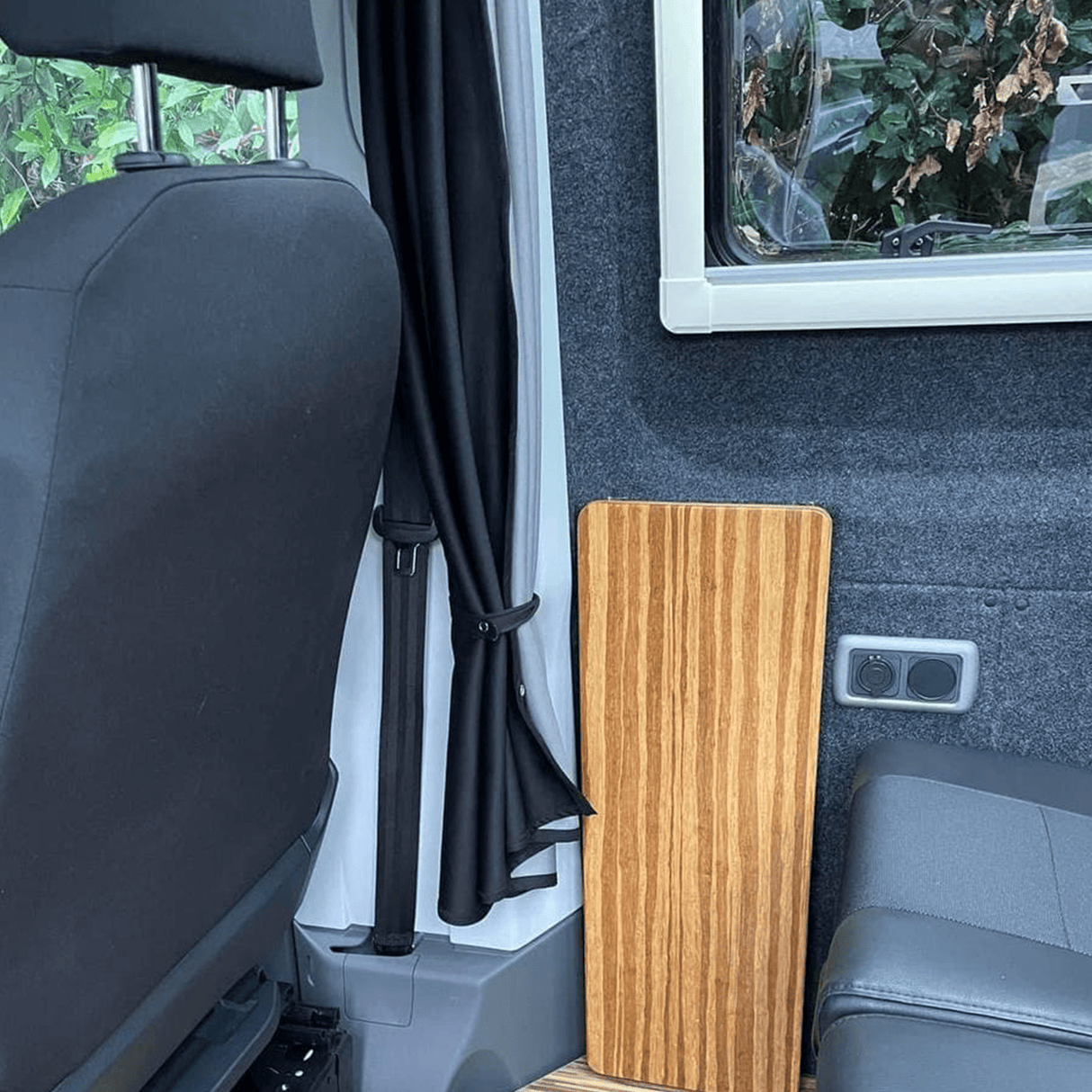 MAN TGE / New Crafter Cab Divider Curtain Kit with Rail | Premium Quality Divider for MAN TGE / New Crafter, Easy Install & Durable - Van-X