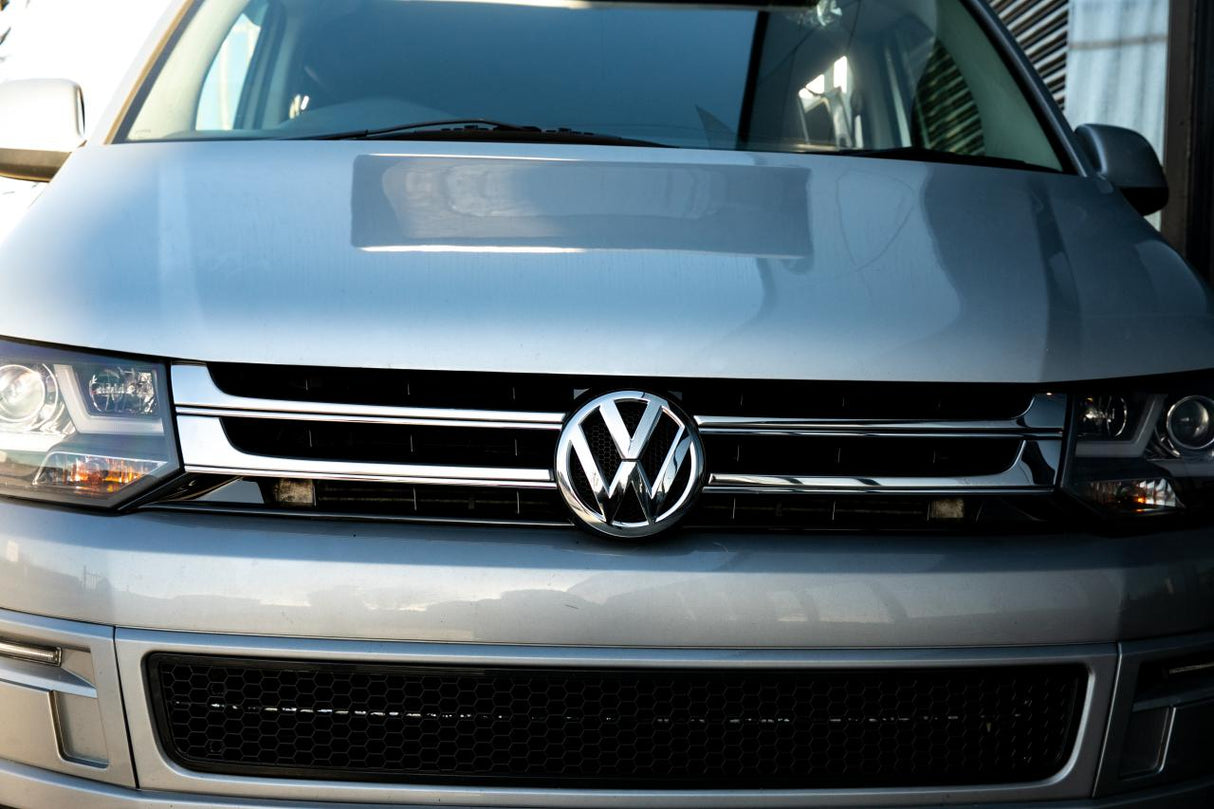 VW T5.1 Trims grill aghaidh gun staoin