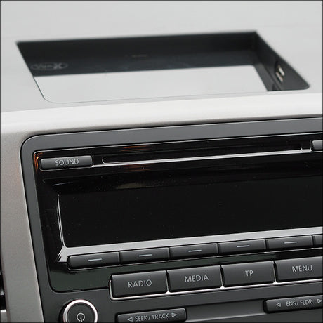 USB Dash Tray for T5.1 Transporter-7010