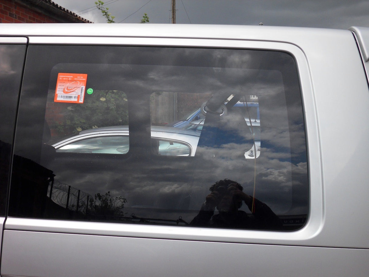 Rear Quarter Window for VW T5 Transporter SWB Smoked Glass-1320