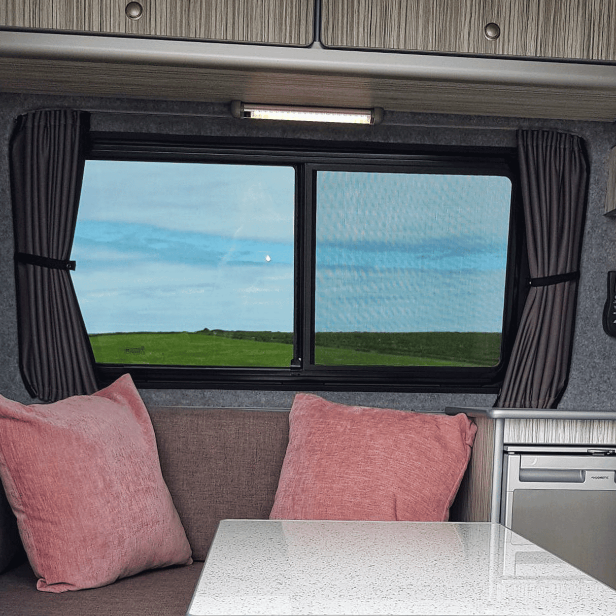 MAN TGE /NEW Crafter Premium 2 x Side Window Curtains Campervan Conversion Blackout Van-X