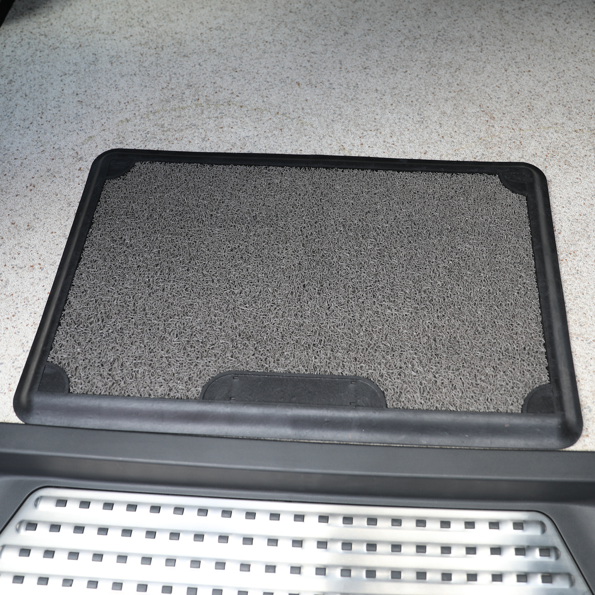 Van-X Disinfectant Sterilizer Door, Floor Entrance Mat