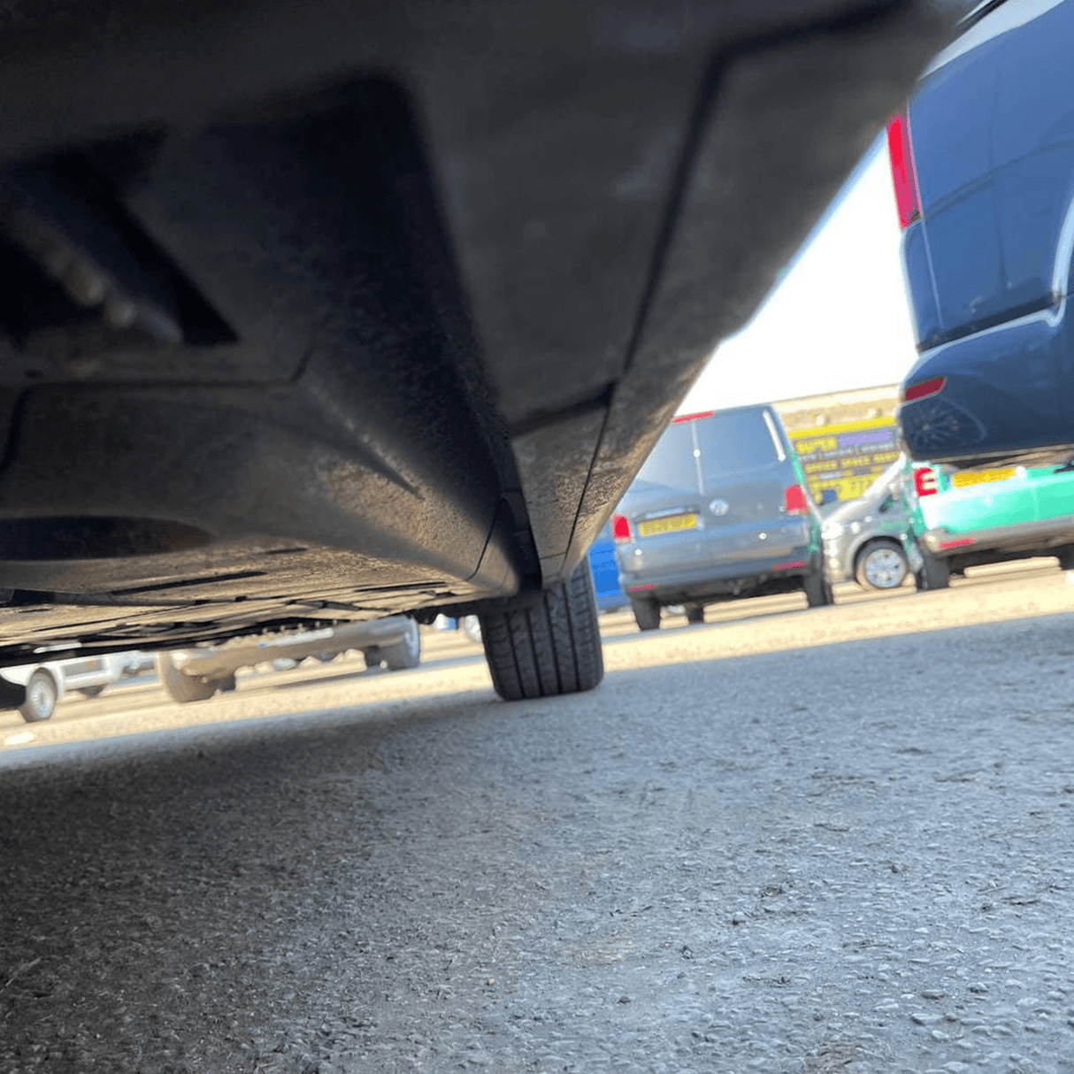 VW T5, T5.1 LWB Side Skirts Reflex Silver Plastic Painted and Ready to Fit (B-Grade)